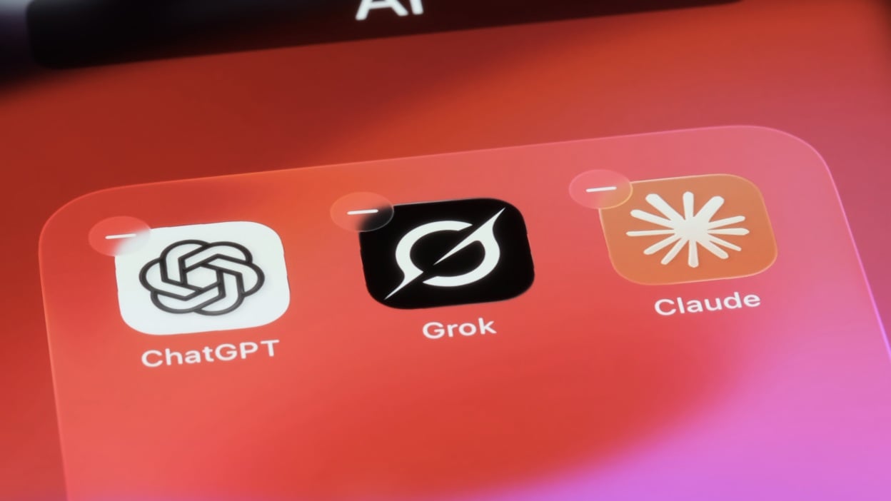 chatgpt grok and claude apps