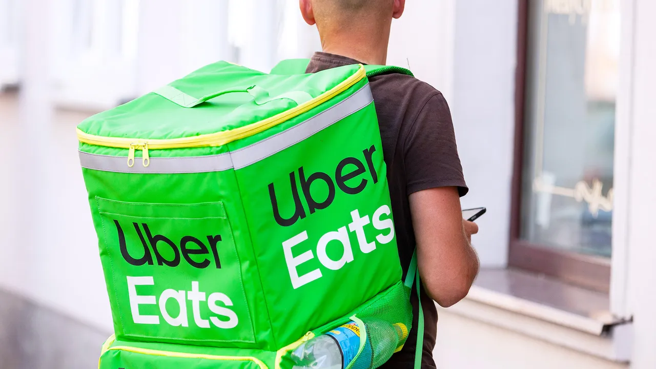 Uber eats driver