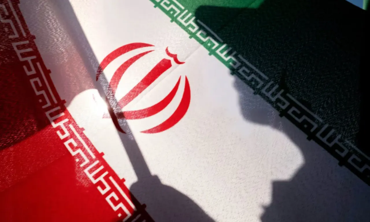 خبرنگارانی که وجود خارجی ندارند! نفوذ مقالههای ساختگی با چتجیپیتی به رسانههای واقعی