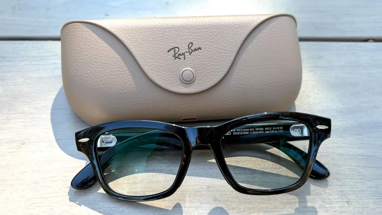 Ray-Ban Meta Audio glasses