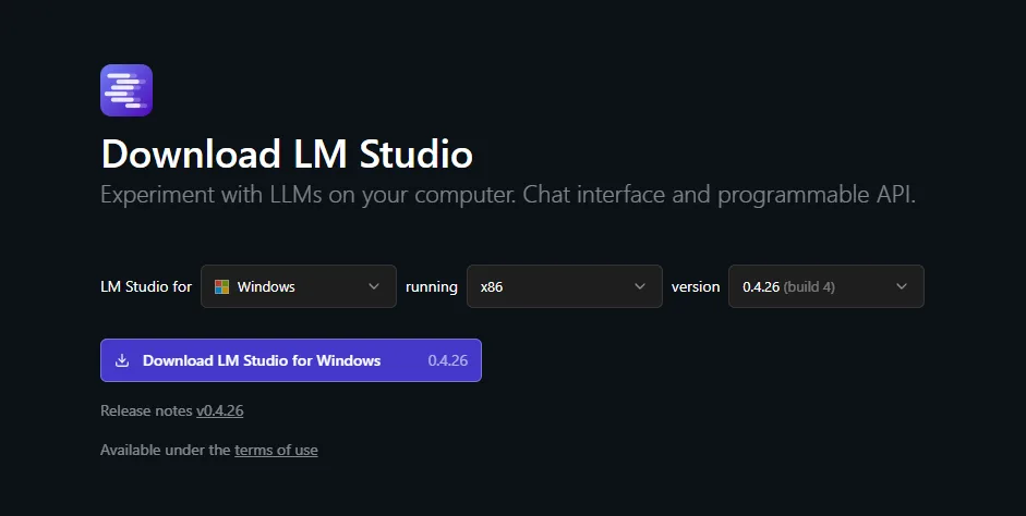 صفحه دانلود LM Studio به همراه نمایش سیستمعامل و اطلاعات نسخه