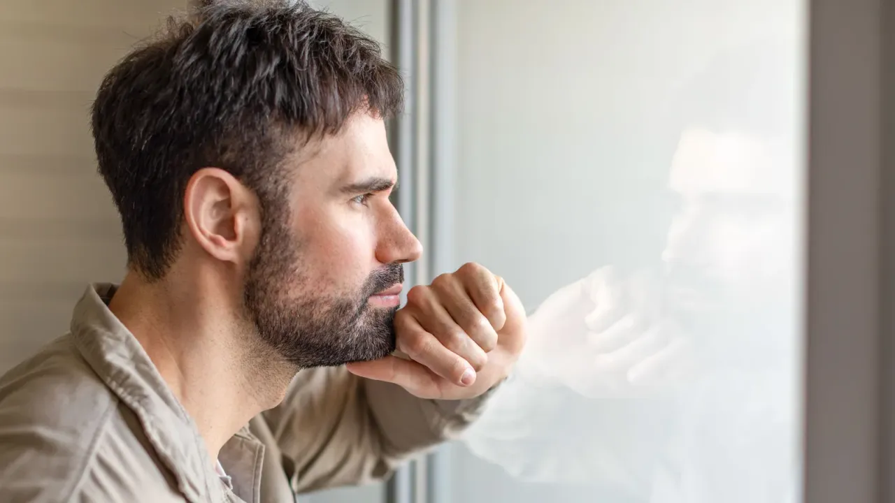 نگاه به آینده و خودشناسی از پنجره اتاق