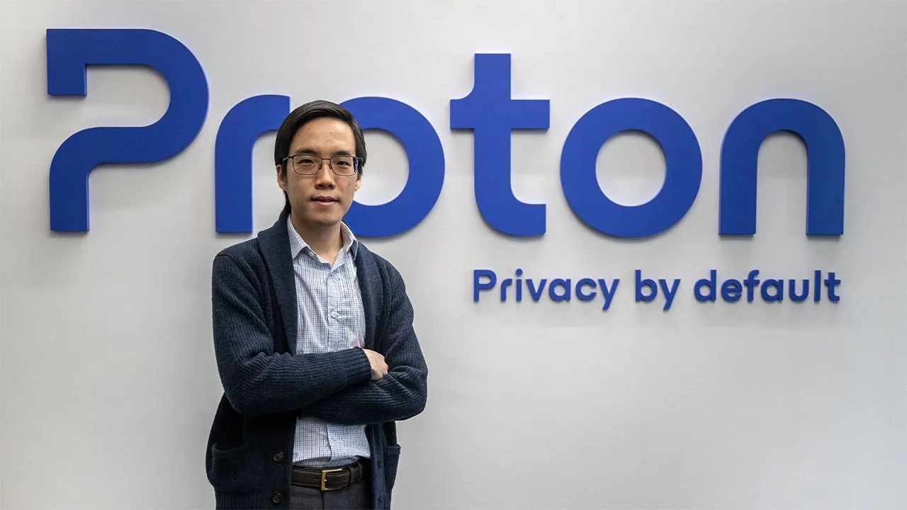 مصاحبه مجدد شرکت Proton با کارکنان درباره هوش مصنوعی؛ معیاری تازه برای حفظ یا از دست دادن شغل