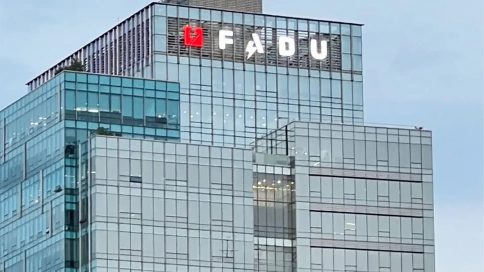 حذف پردازنده از مسیر ذخیرهسازی هوش مصنوعی؛ FADU فایلسیستم را به درون حافظه SSD منتقل میکند